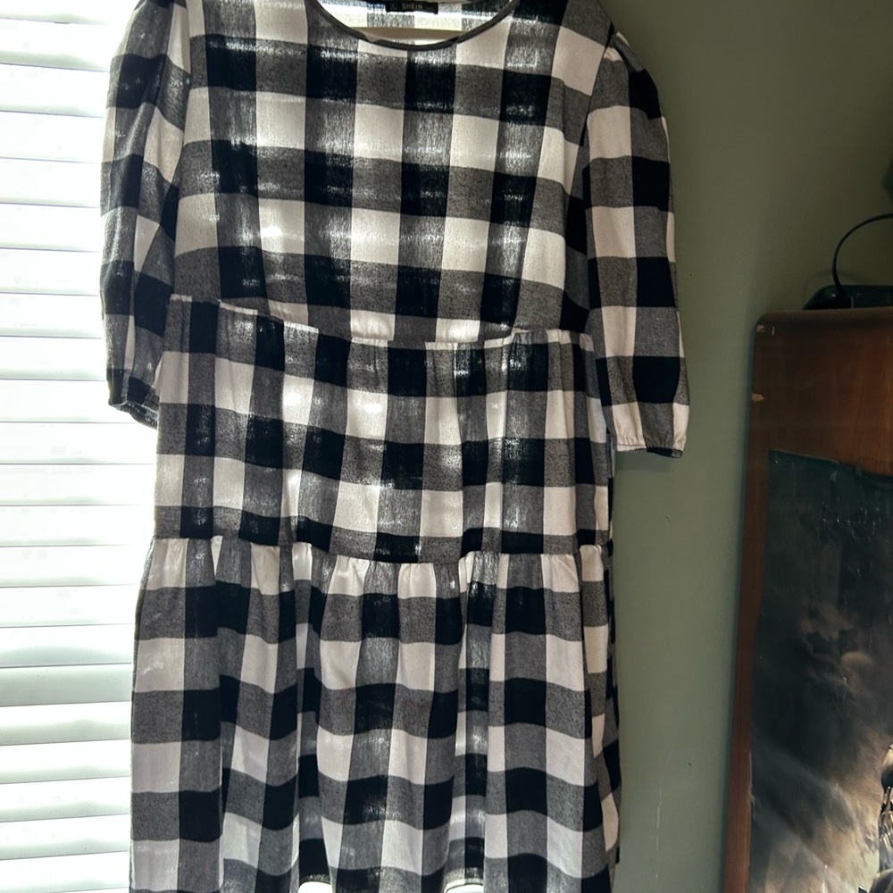 SHEIN Black and White Pleated Midi Sundress
